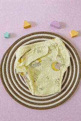 4-Layer Padded Crinkled Muslin Underwear – Assorted Design 4-Layer Padded Crinkled Muslin Underwear – Assorted Design