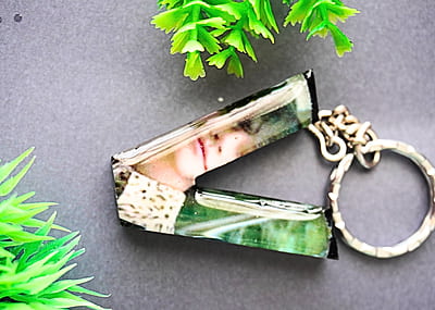 'V'LETTER KEYCHAIN BTS PHOTO(LKP0005)