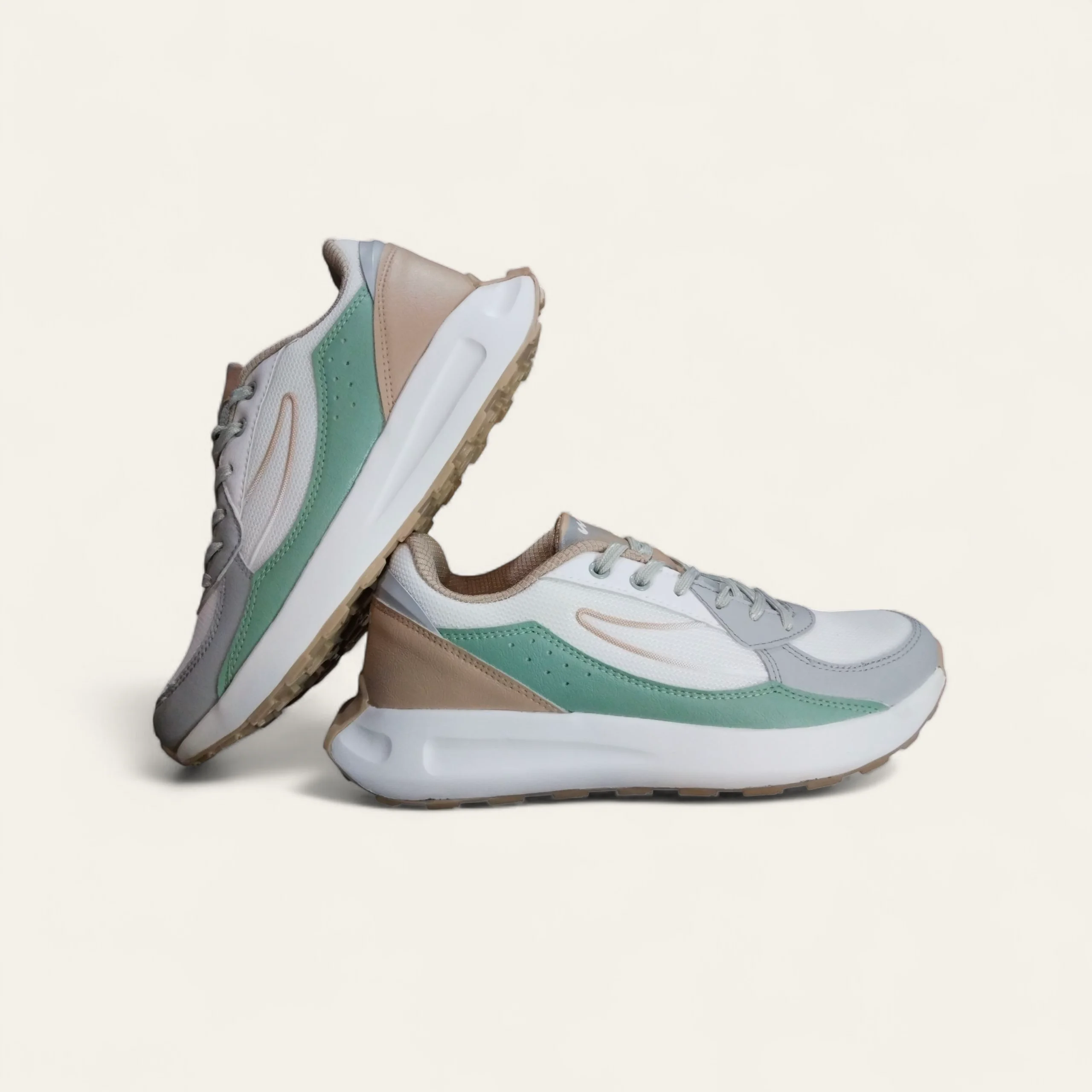 Campus Cable White/L.Grey - Men's Sports Shoes