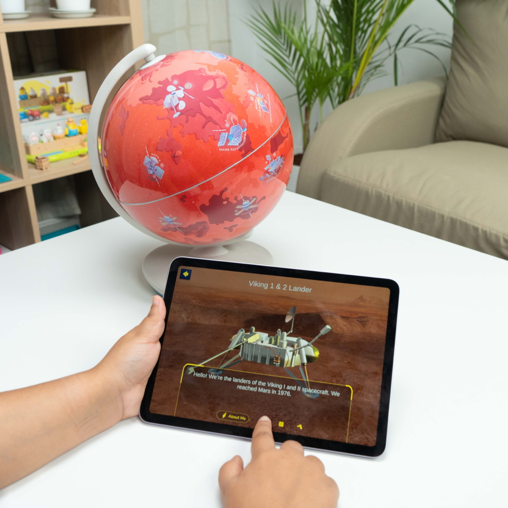Orboot Planet Mars - AR Interactive Globe