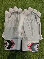 CRICKET BATTING GLOVES-SG