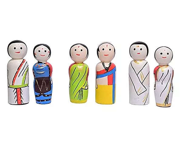 Wooden Peg Dolls – South Indian Family