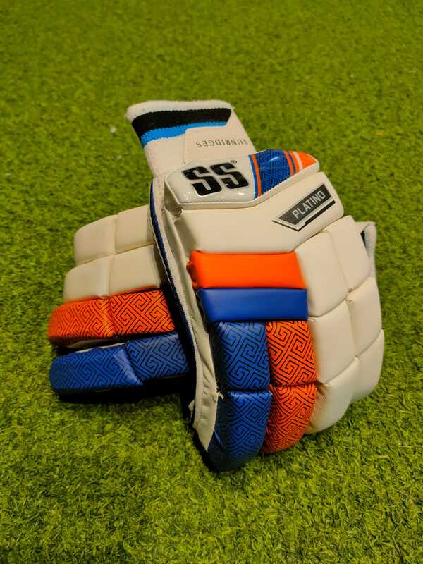 Cricket Batting Gloves -SS PLATINO