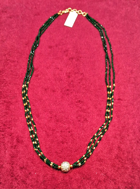 CHAIN CRYSTAL
