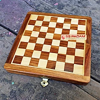Wooden Magnetic Foldable Chess Set