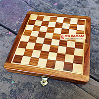 Wooden Magnetic Foldable Chess Set