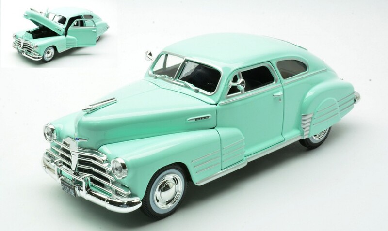 Chevrolet Fleetline Aerosedan 1948  1:24 Maisto
