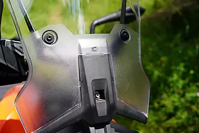 Carbon Racing V2 Touring Windshield (Full Set) for 390 Adventure Carbon Racing V2 Touring Windshield (Full Set) for 390 Adventure