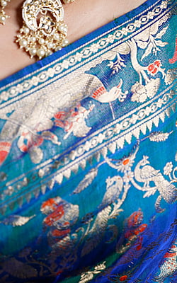 Blue green dual tone all over work Swarnachari