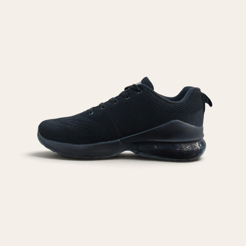 Columbus Ultra Black - Men's Sports Shoes