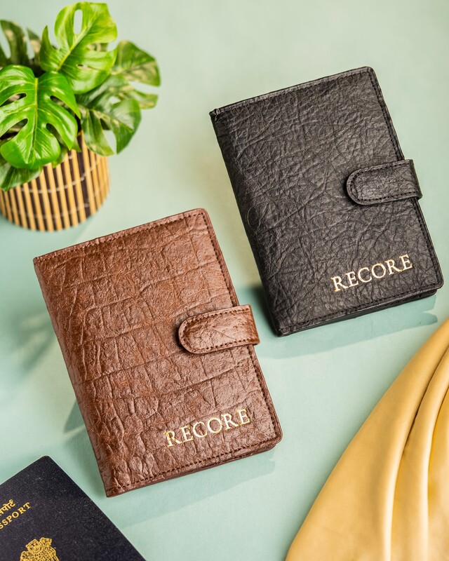 Mini Passport Wallet