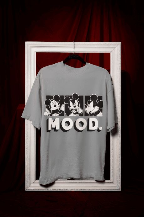 Oversized T-shirt featuring mickey mood