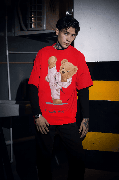 Cute Teddy kiss ass red oversized t-shirt