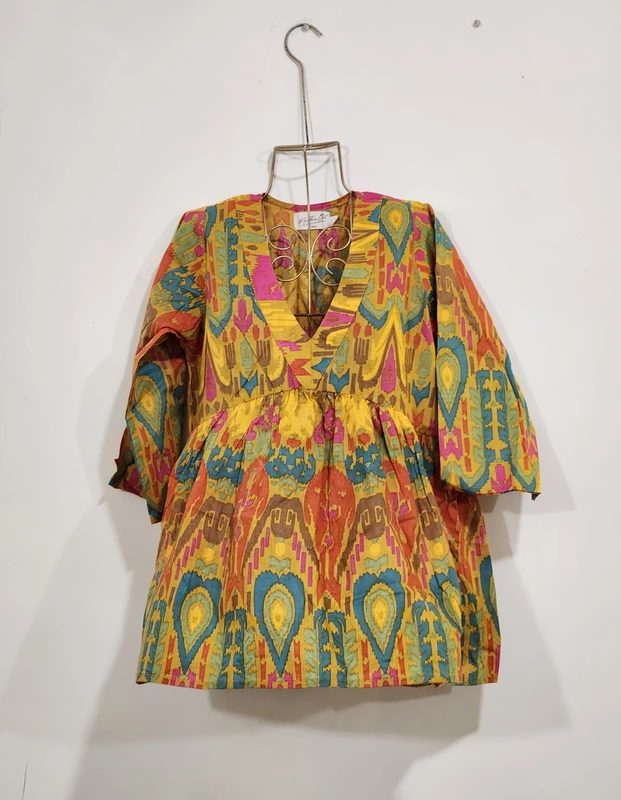 Gulzar's V-neck Peplum Top- Mustard & Ikkhat