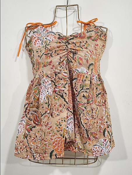 Fitoor's Gentle Scrunch Tube Top - Beige & Flowers