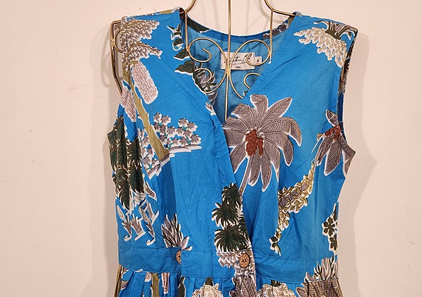 Diya's Sleeve-Less Wrap Dress - Blue garden