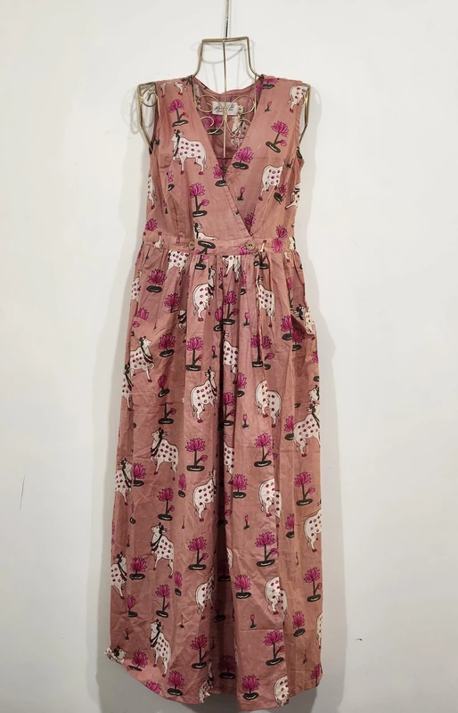 Diya's Sleeve-Less Wrap Dress - Pink & Pichwai