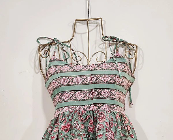 Basanti's Classic Tube Top - Green & Peach