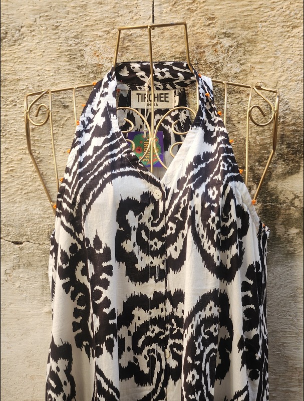 Cyra's Racer Back Dress - White with Black Ikkhat