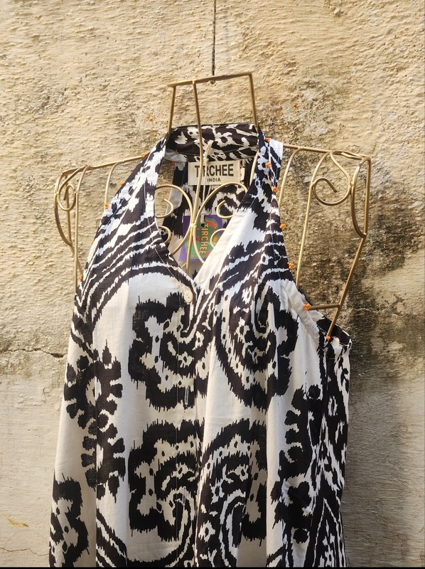 Cyra's Racer Back Dress - White with Black Ikkhat