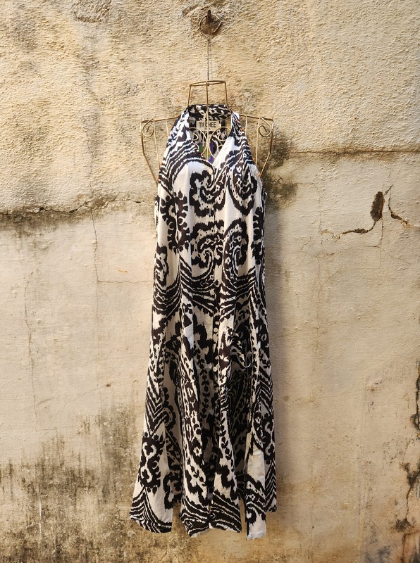 Cyra's Racer Back Dress - White with Black Ikkhat