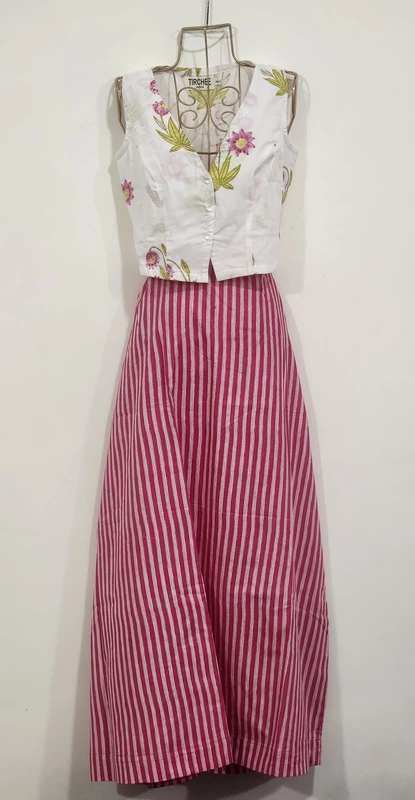 Nutan's princess top and straight skirt set - White & Pink