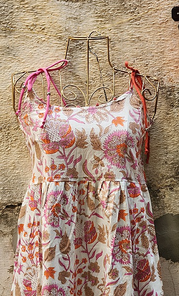 Zara's Classic Tube Dress - White & Pink Flowers