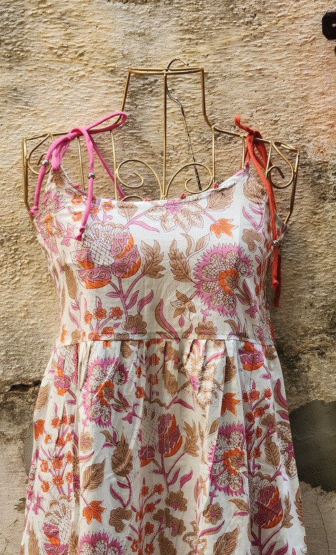 Zara's Classic Tube Dress - White & Pink Flowers