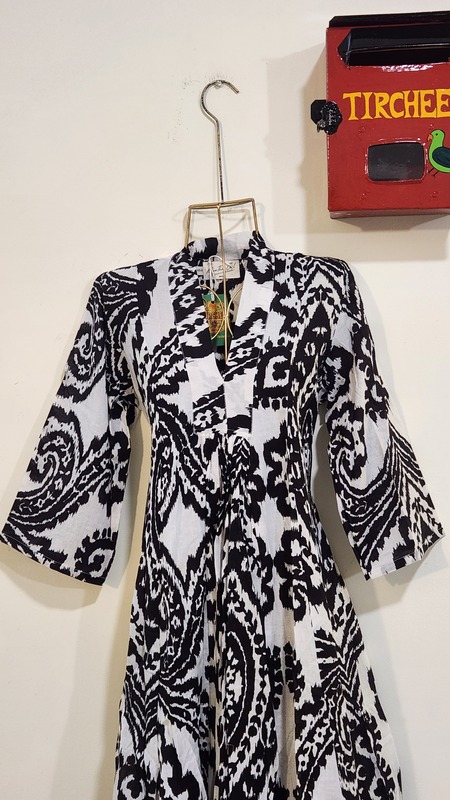 Amara's Everyday Flare Dress  - White with Black Ikkhat