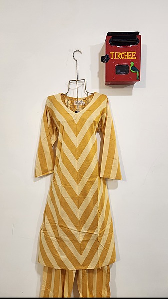 Basanti's V-striped kurta + pants - Mustard Stripes