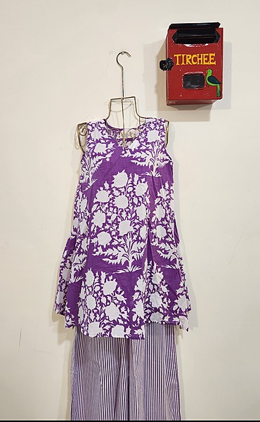 Paro's A-Line Top - Purple & White