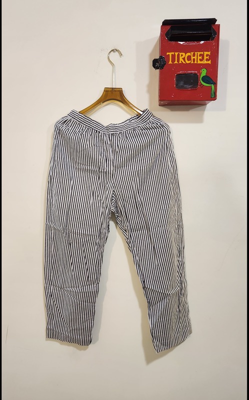 Waheeda's Collared top + Pant Set - Red Jungle