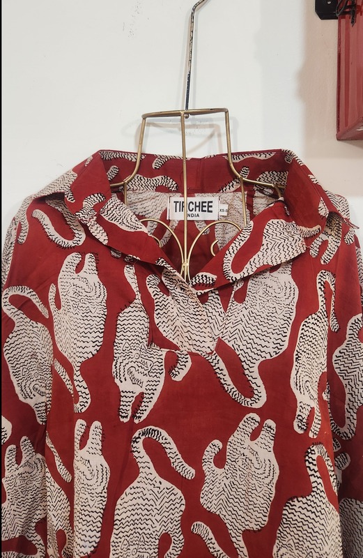 Kavya's High-Low Collared Top - Red & Tiger