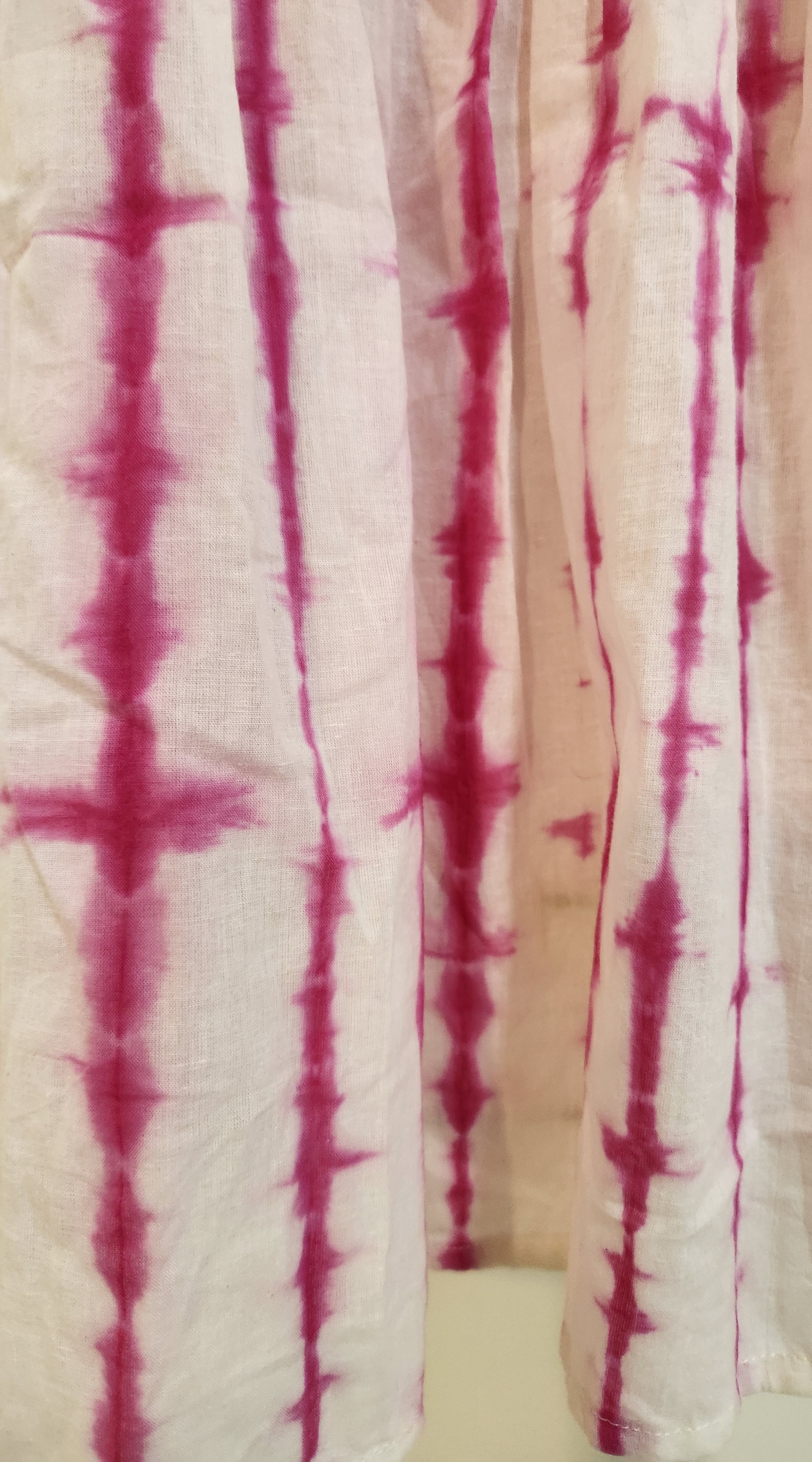 Basanti's Classic Tube Top - White & pink
