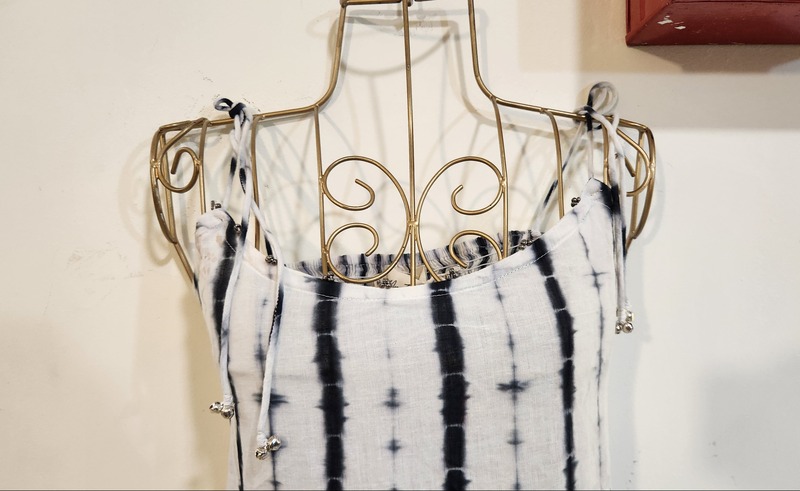 Basanti's Classic Tube Top - White & Black