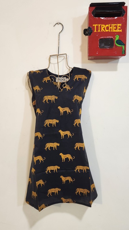 Naina's sleeve-less A-Line Top - Black Lepord