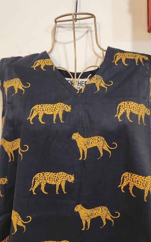 Naina's sleeve-less A-Line Top - Black Lepord