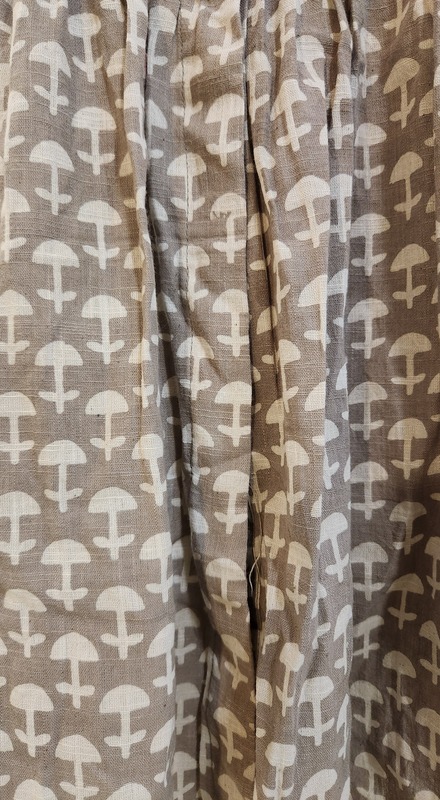 Urvashi's Deep-V & Button Top - Grey & Flowers