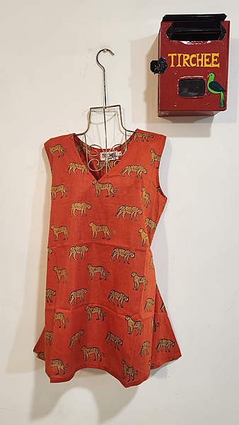 Naina's sleeve-less A-Line Top - Orange Lepord