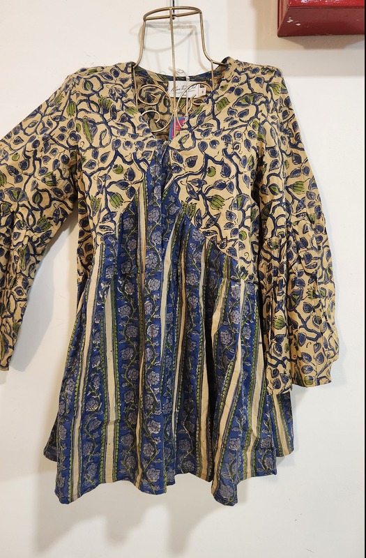 Tabeer's Flared Sleeve Top - Cream & Blue