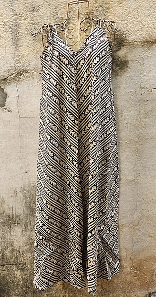 Anika's Free-Size Strappy Dress - Black & Cream Stripes