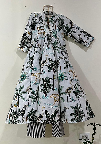 Zeenat's Everyday Flare Top + Pant Set  - White Jungle