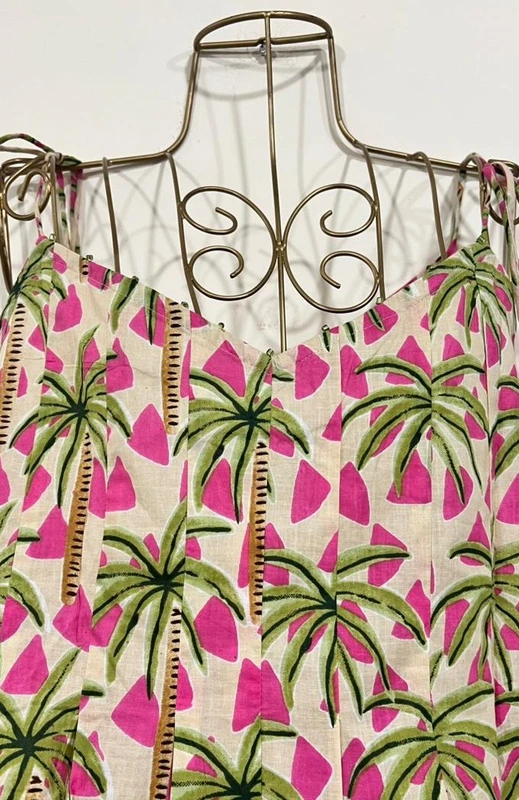 Charu's Pin-Tuck Top- Cream & Trees
