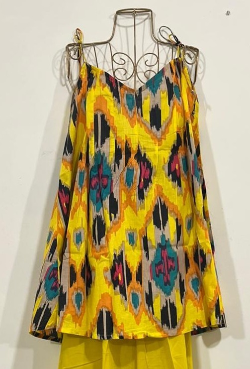 Charu's Pin-Tuck Top- Yellow Ikkhat