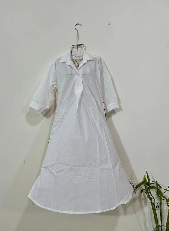Meera's Button-Down Collared Dress - White & Red Flower