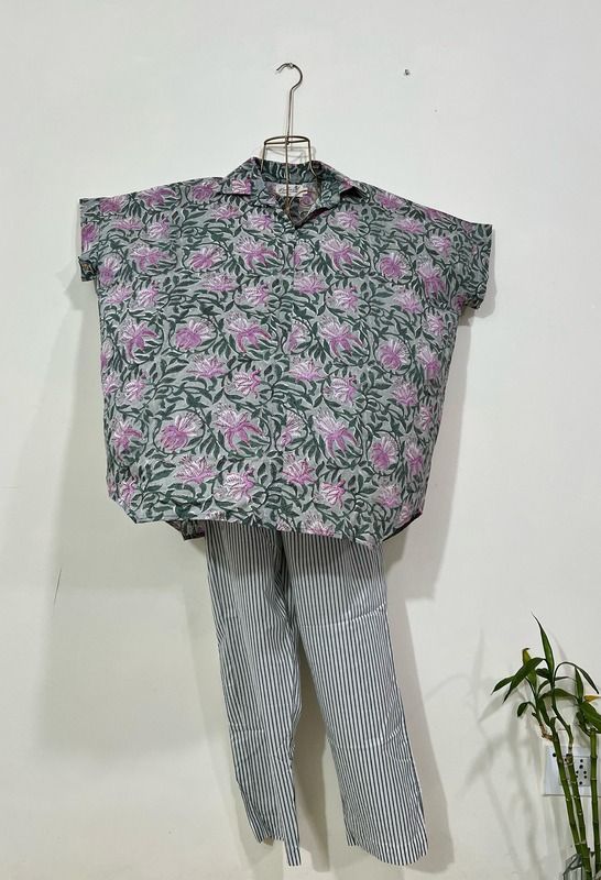 Back-Tie Anti-Fit Shirt + Pant Set - Grey & Flowers