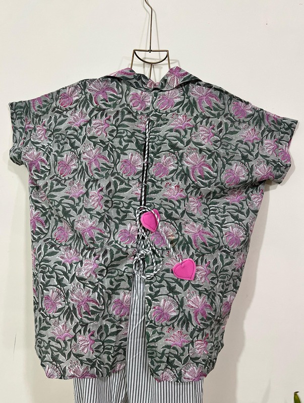 Back-Tie Anti-Fit Shirt + Pant Set - Grey & Flowers