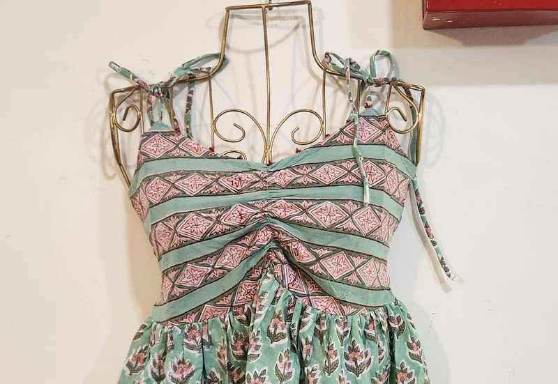 Fitoor's Gentle Scrunch Tube Top - Green & Peach