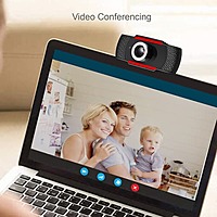 Adesso CyberTrack H3 HD Webcam – 720p  Manual Focus  USB 2.0  Plug & Play