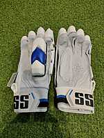 CRICKET BATTING GLOVES- SS